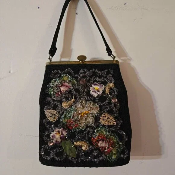✨️VINTAGE✨️ Black Beautifully Embellished 1950s-1960s Spilene Handbag - Picture 2 of 11